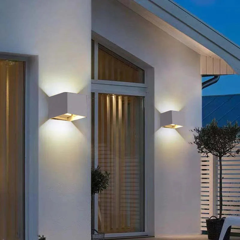 Black Aluminum Outdoor LED Wall Fixture Kalsten