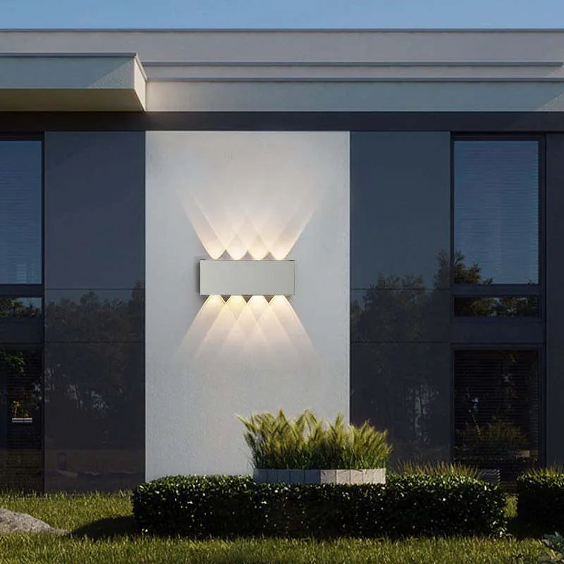 Modern White Waterproof LED Wall Lamp Kalsten
