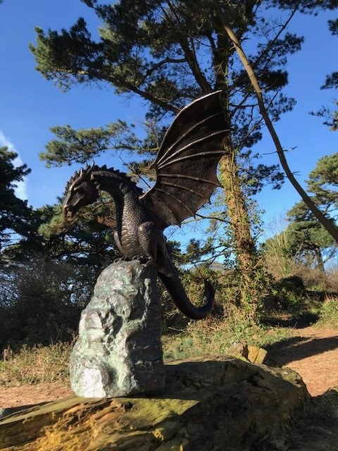 Kalsten | Precision Casting Fire-breathing Dragon Sculpture Waterscape