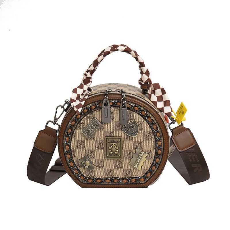 Fashionable Retro Bear Badge Shoulder Bag | Kalsten