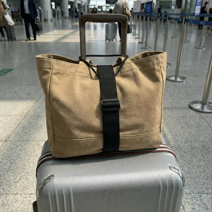 Luggage strap with click closure - hands free | Kalsten