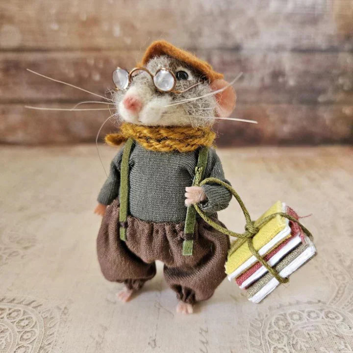 Kalsten | Handmade felt mouse | Christmas decoration & gift idea | Needle felted from wool & fabric | Sustainable