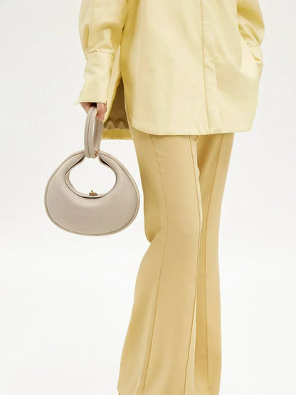 BowLift | Thonia – Chic Minimalist Half-Moon Shoulder Bag Elegant Modern Crossbody Purse for Women