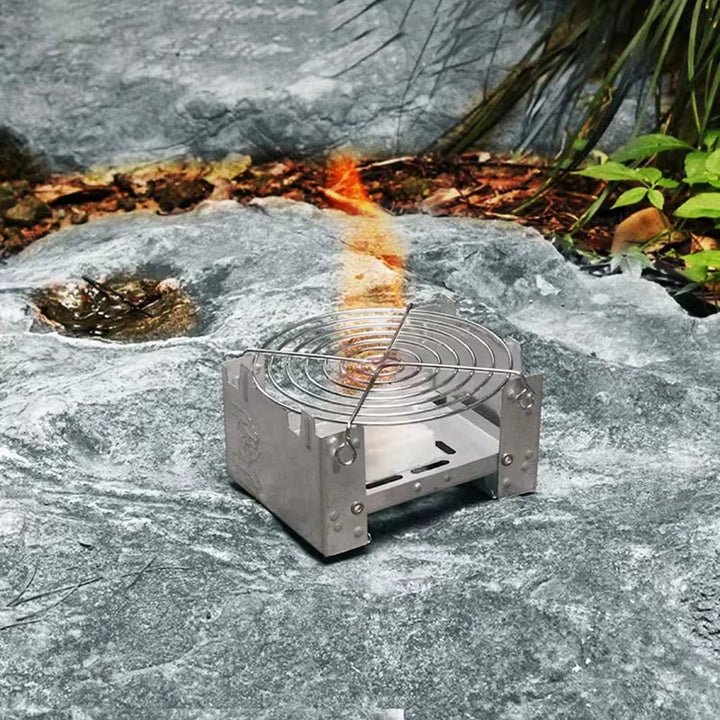 Ultra-Lightweight Folding Ironwood Pocket Size Burner | Kalsten