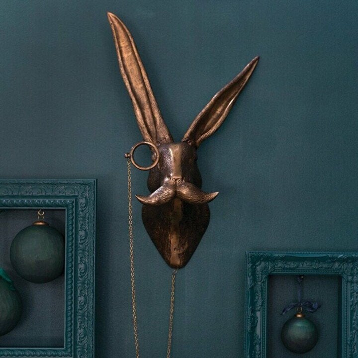 ArtBeest Animal Head Wall Decoration – Hand-Painted Playful Figures Made of Resin | Kalsten
