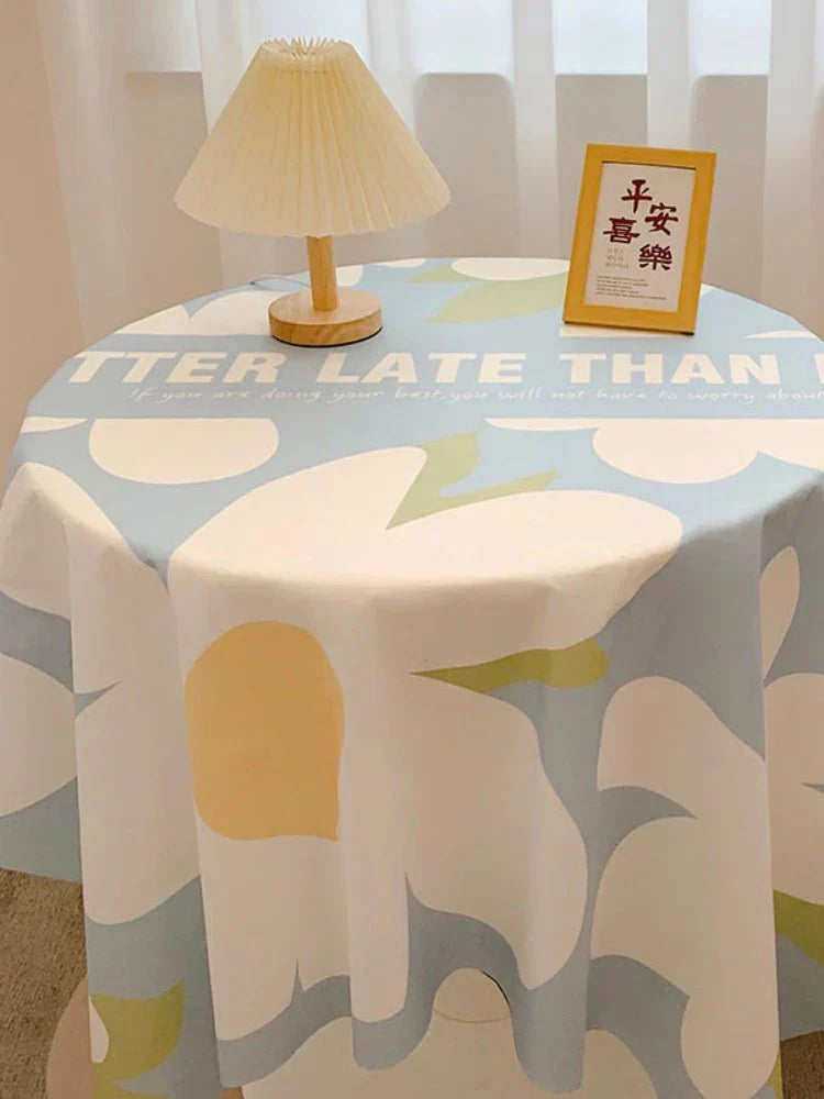 BowLift | Checked Design Round Cotton Tablecloth