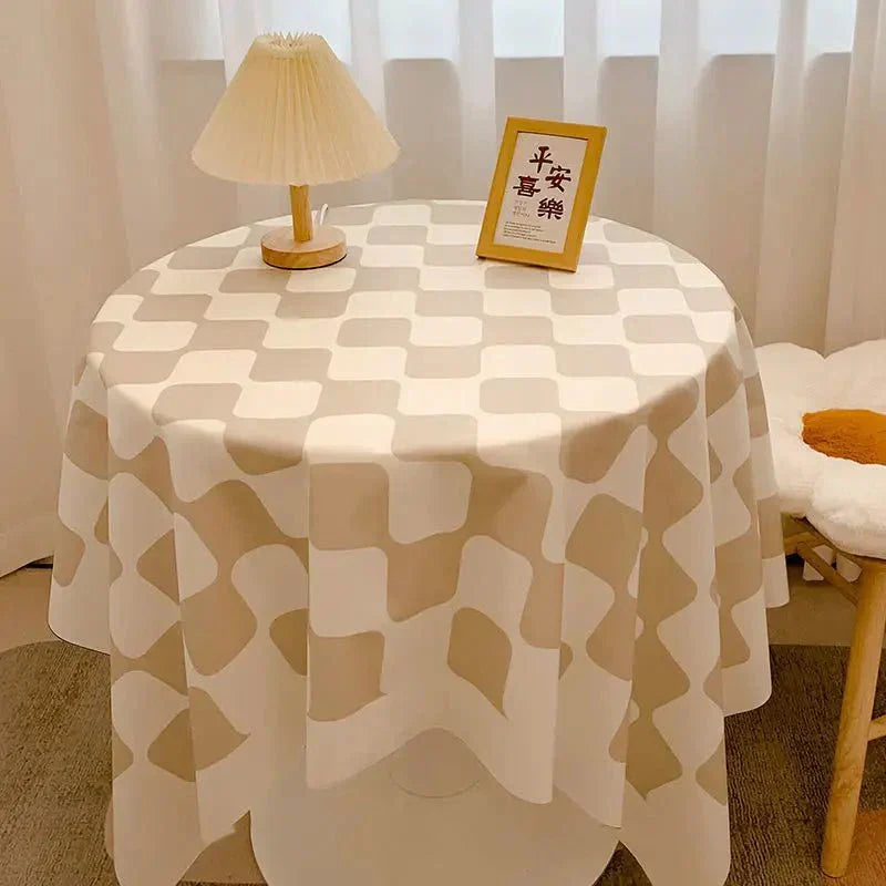 BowLift | Checked Design Round Cotton Tablecloth