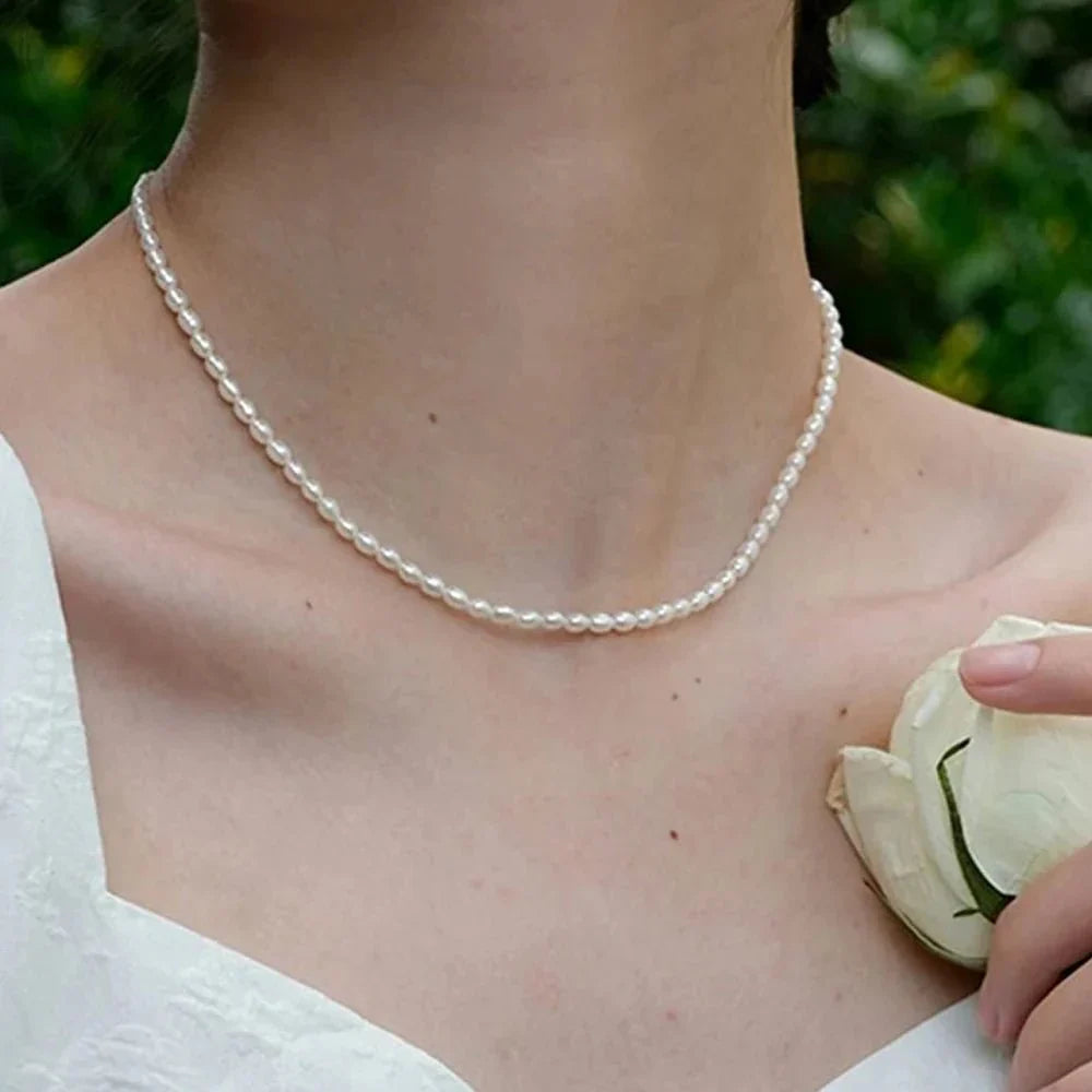 Brehn | Classic feminine 3mm pearl necklace
