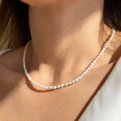 Brehn | Classic feminine 3mm pearl necklace