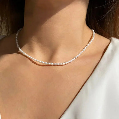 Brehn | Classic feminine 3mm pearl necklace