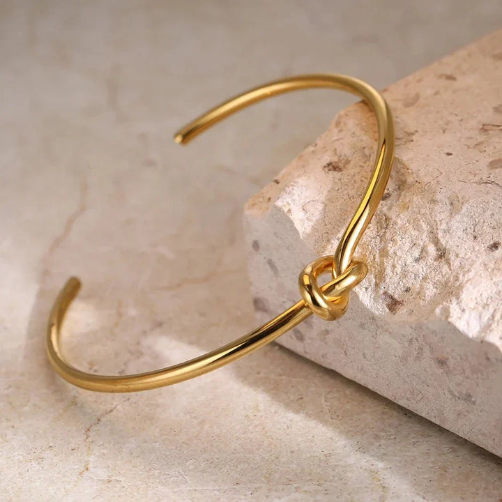 Kalsten | Classic Knot Bracelet