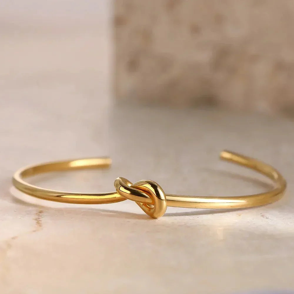 Kalsten | Classic Knot Bracelet