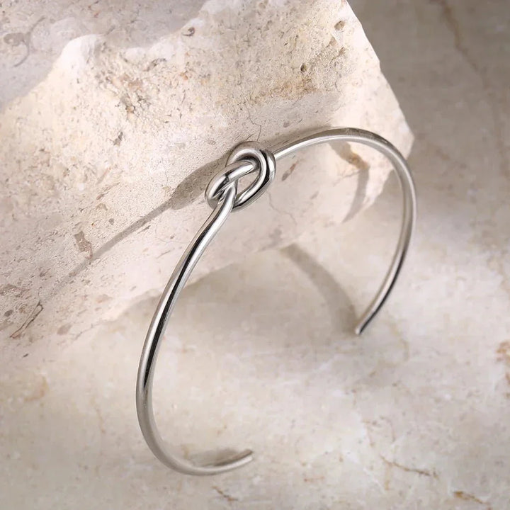 Kalsten | Classic Knot Bracelet