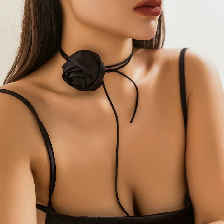 Kalsten | Classy Rose Floral Choker Necklace