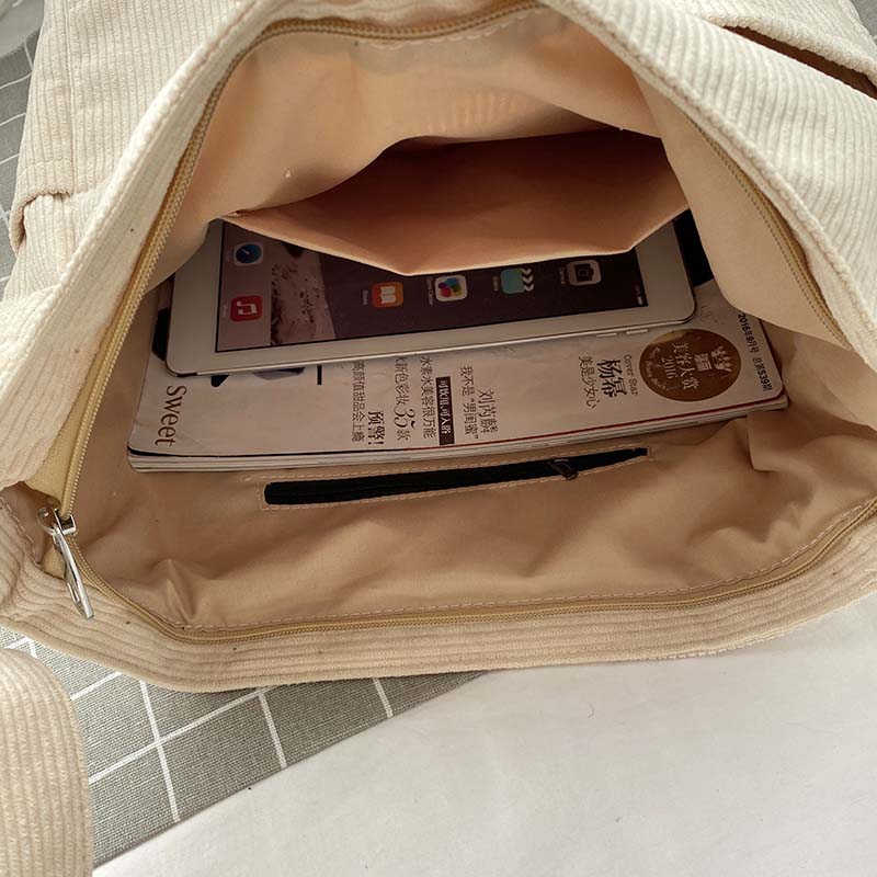 Skanto | Snor Crossbody Bag – Quiet and Durable Leather Strap Bag for Everyday Use