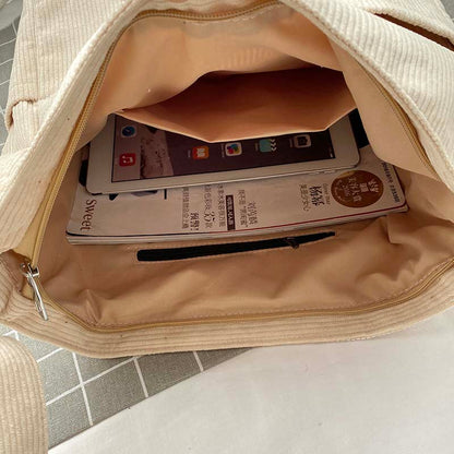 Skanto | Snor Crossbody Bag – Quiet and Durable Leather Strap Bag for Everyday Use