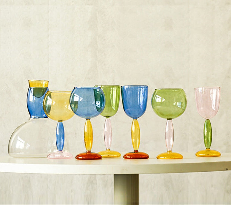 Kalsten | Chalice and carafe made of colored glass by Phillips