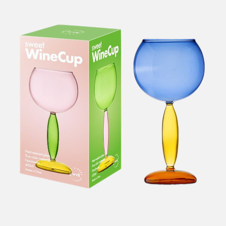 Kalsten | Chalice and carafe made of colored glass by Phillips
