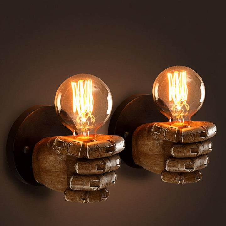 Retro Industrial Fist Wall Sconce – Creative Hand-Shaped Art Deco Wall Lamp - E27, Black | Kalsten