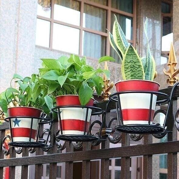 VerdaLift Plant Hanging Shelf — Finally rock-solid support for your balcony dreams | Kalsten