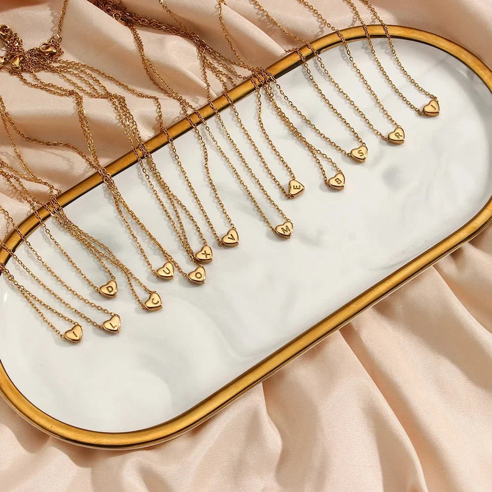Skanto | Dainty Minimal Heart Initial Necklace