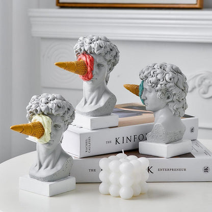 Skanto | Frendorf Figure Ice Cream Face Art Sculpture