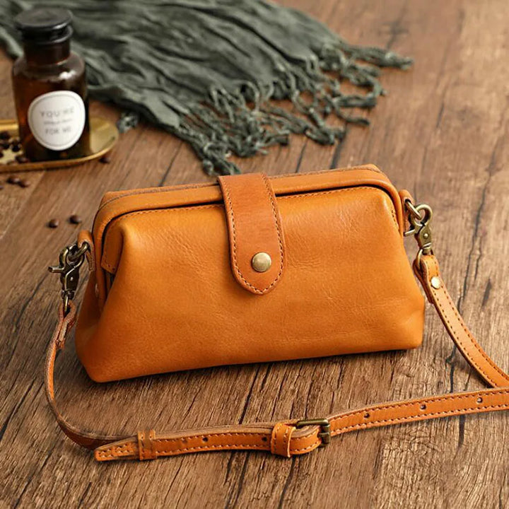 Norvella Shoulder Bag of Structured Imitation Leather for Women | Kalsten