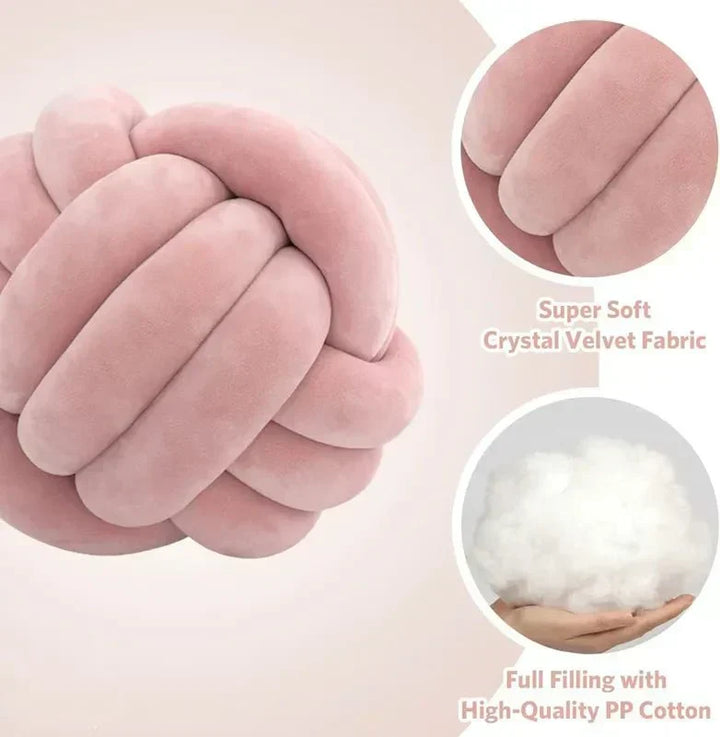 Kalsten | Decorative, soft cushion with knotted ball in suede look