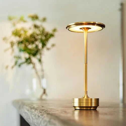 Wireless Gold Metal LED Table Lamp Kalsten