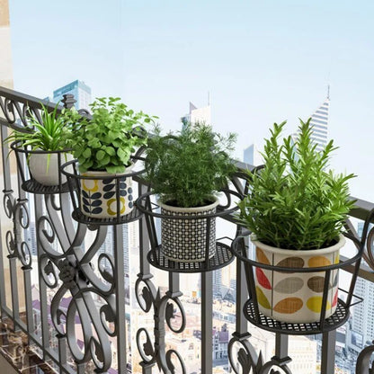 Skanto | Transform Your Balcony - Hanging Planters - Botanical Escape