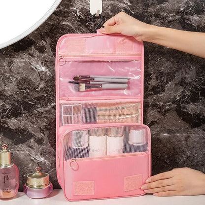 Practical Travel - Easy Access to cosmetic and personal care products | Karnz