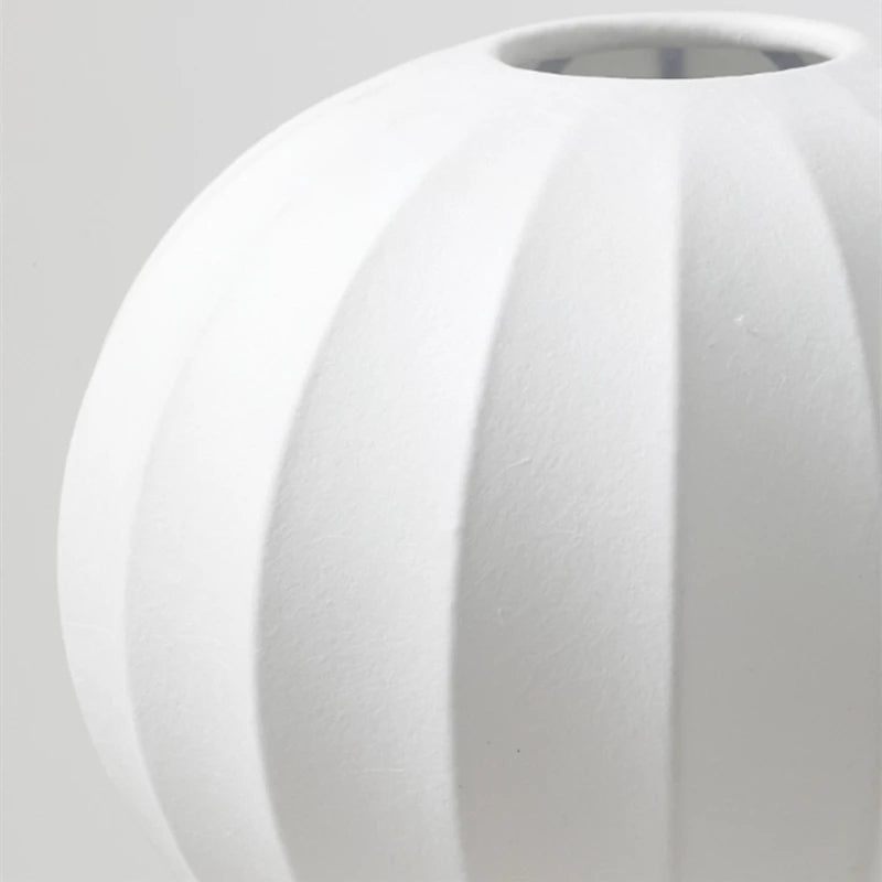 Deko Balloon Table Lamp – Elegant LED Lamp for Living Room and Bedroom | Kalsten