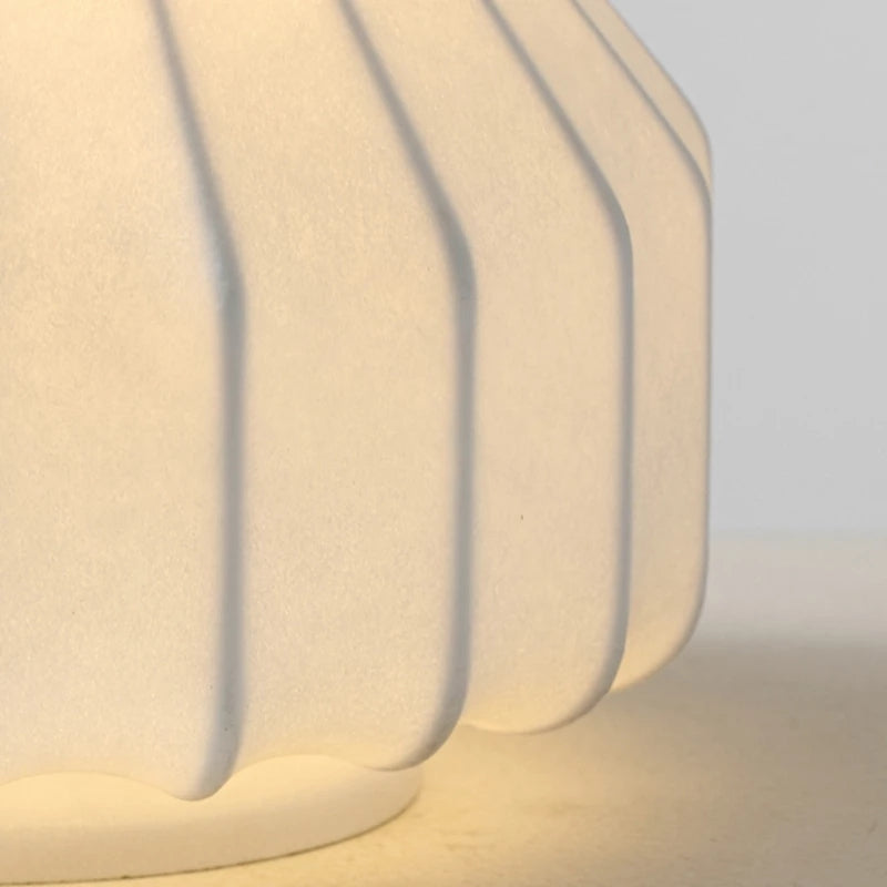 Deko Balloon Table Lamp – Elegant LED Lamp for Living Room and Bedroom | Kalsten