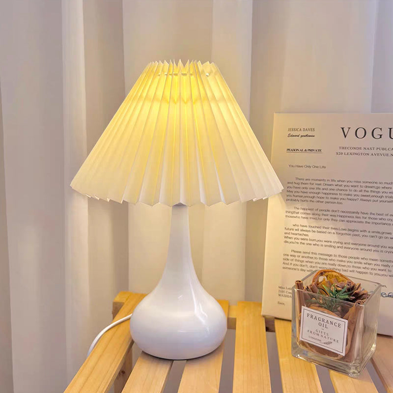 Nordic Folding Lamp with LED Light – Modern Decorative Table Lamp for Living Room & Bedroom | Kalsten