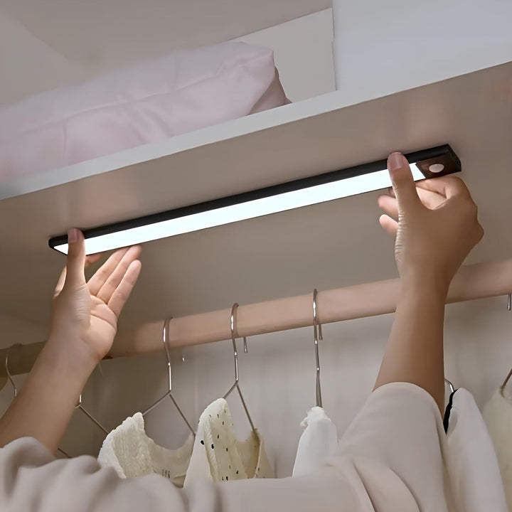 Wireless Motion Sensor Lamp - GlowMotion | Kalsten