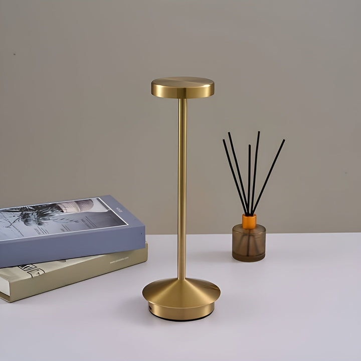 Elegant Tarion Lamp – Wireless LED with Touch Control Kalsten