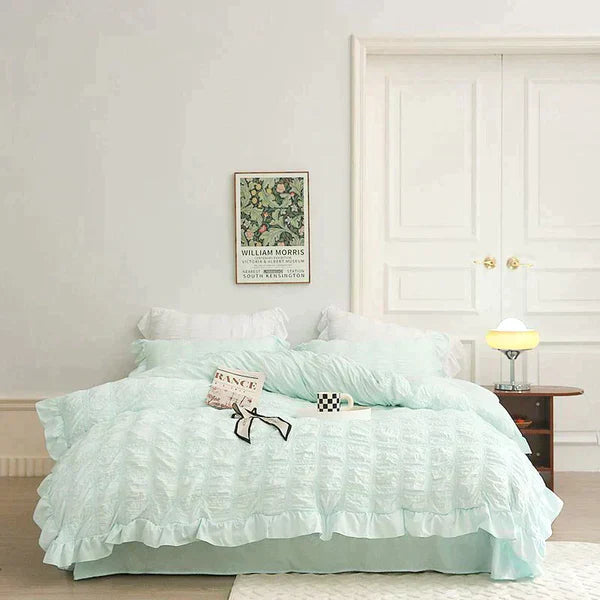 Icy Seersucker Summer Cool Quilt Lace 4-piece Set | Kalsten