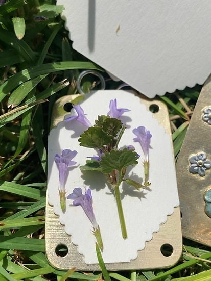 Kalsten | Mini Flower Press | Compact Botanical Keepsake Maker | Portable Craft Tool
