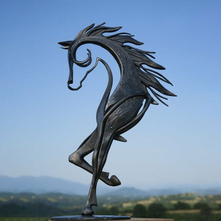 Kalsten | Metal Horse Sculpture | Handcrafted Garden Statue | Weather-Resistant Yard Decor | 20 × 20 cm