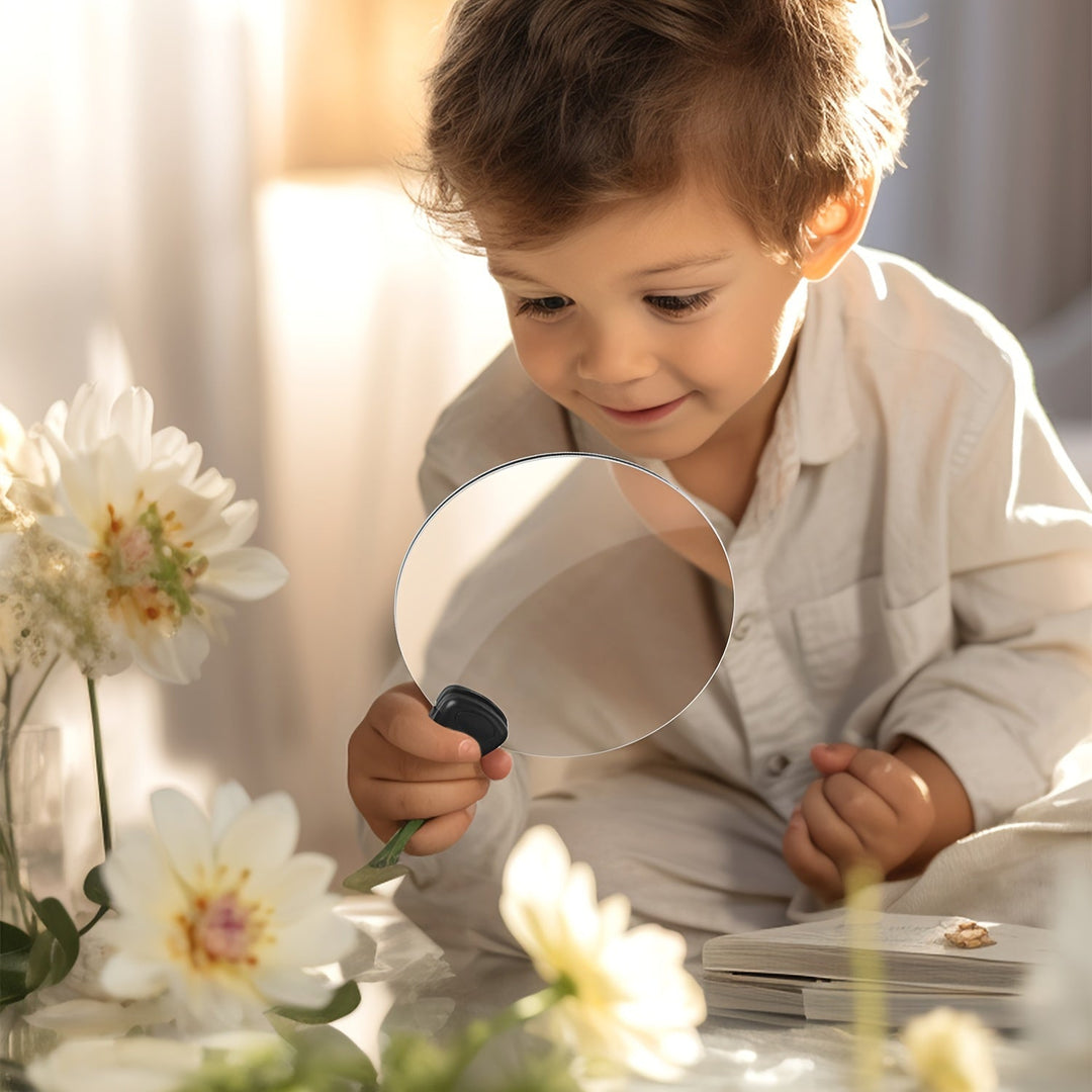Kalsten | Hands-Free Magnifying Glass with Neck Strap - 5X Magnification for Reading