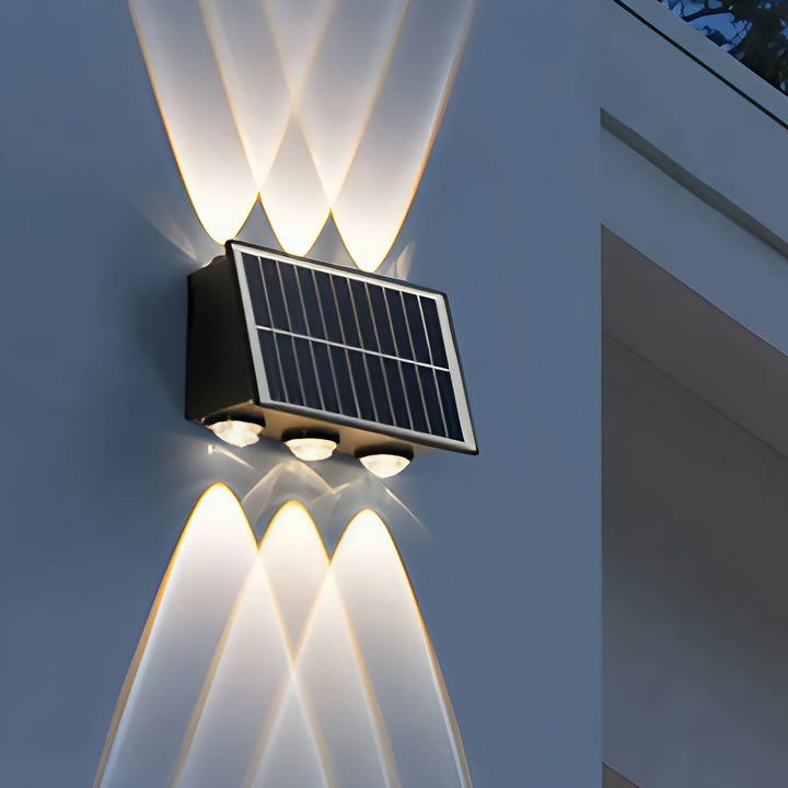 Solar LED Outdoor Wall Light – Warm White Kalsten