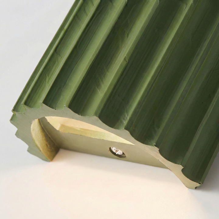 Nordic Pleated Resin Wall Sconce | Modern Macaron Ribbed LED Lamp (16.5cm) | Kalsten