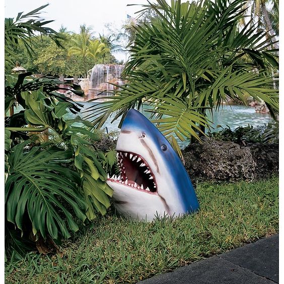 Kalsten | Realistic Shark Statue Unique Decoration for Ocean Lovers