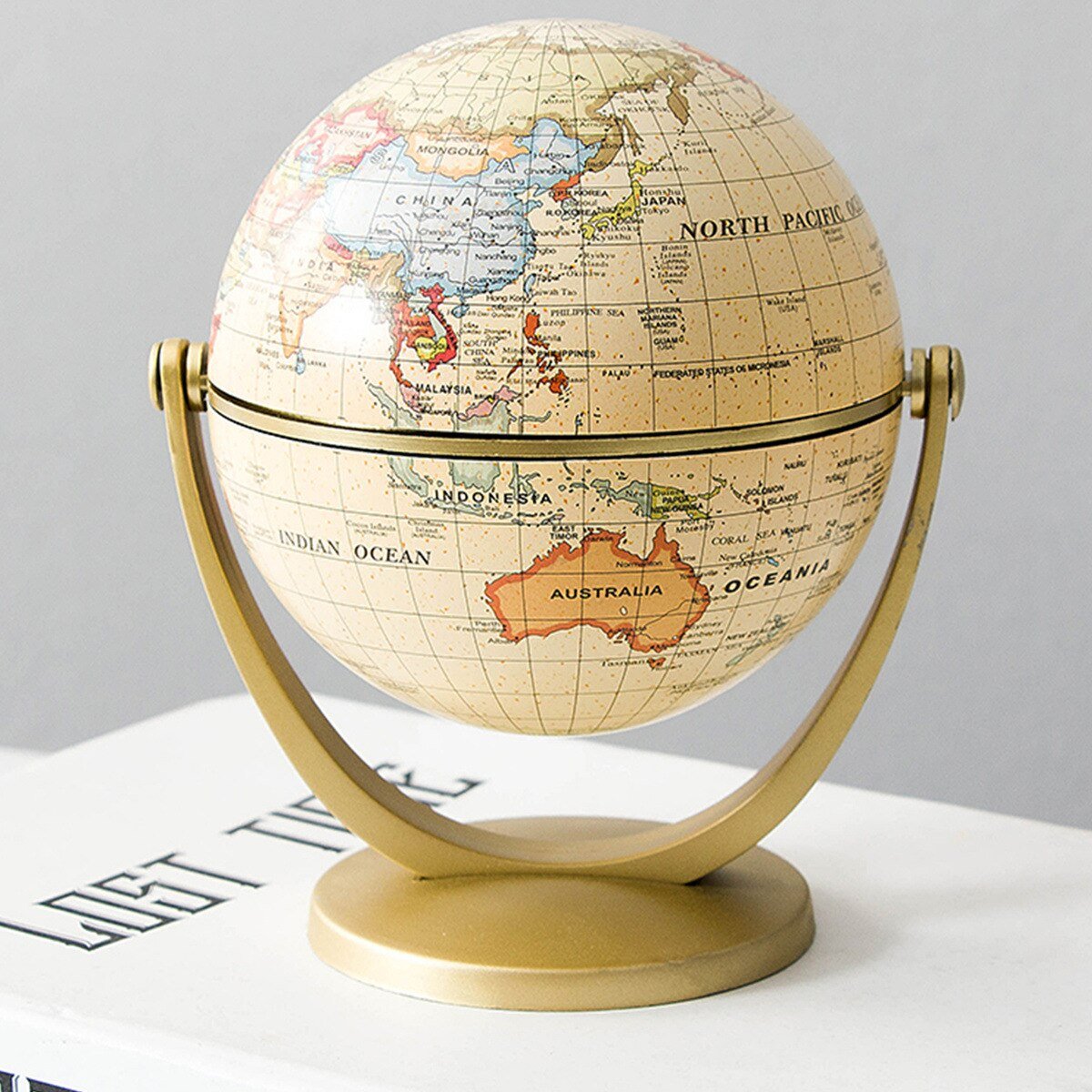 BowLift | Small Teaching World Globe