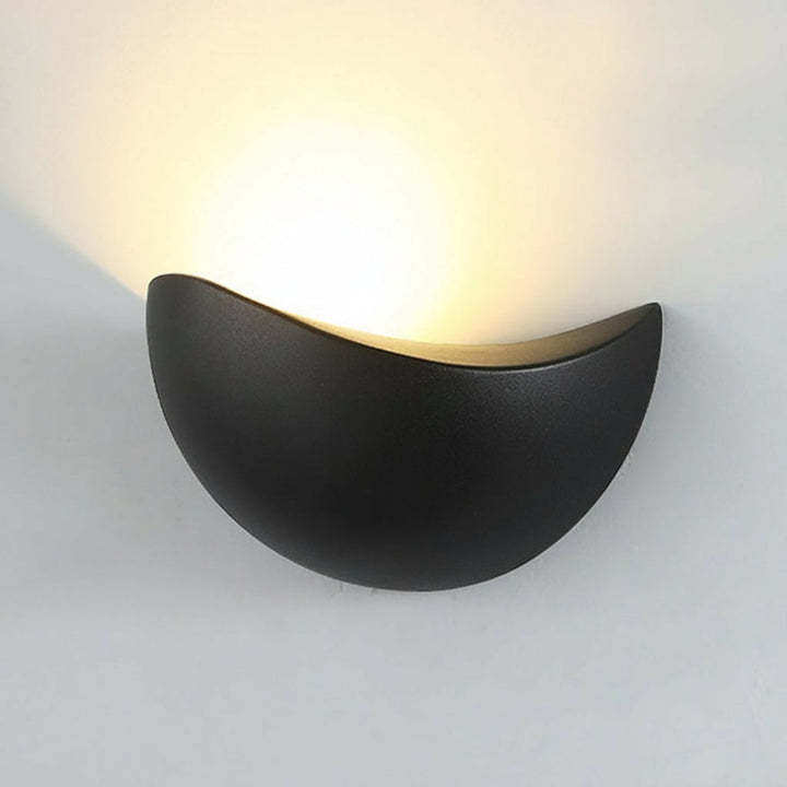 Modern Aluminum Outdoor Wall Sconce - Waterproof Up/Down LED Light | Kalsten