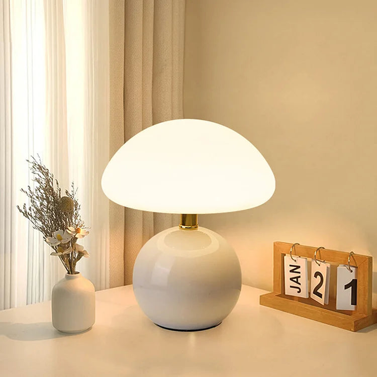 Mushroom Shaped Table Lamp – Elegant French Cream Lamp for a Cozy Bedroom | Kalsten