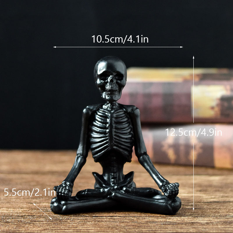 BowLift | Halloween Figurine – Resin Ornament in Vintage White or Black