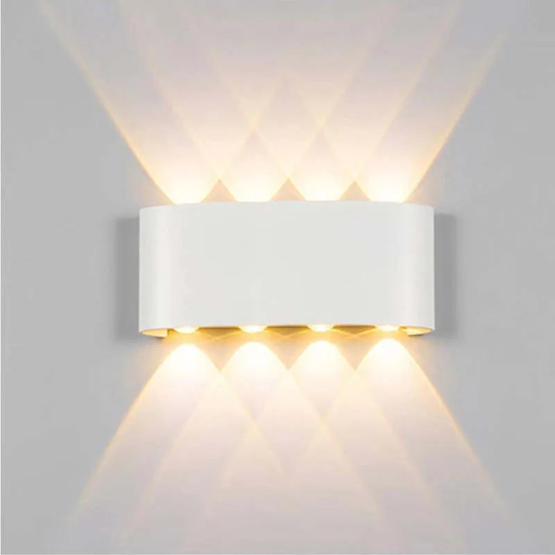 Modern White Waterproof LED Wall Lamp Kalsten