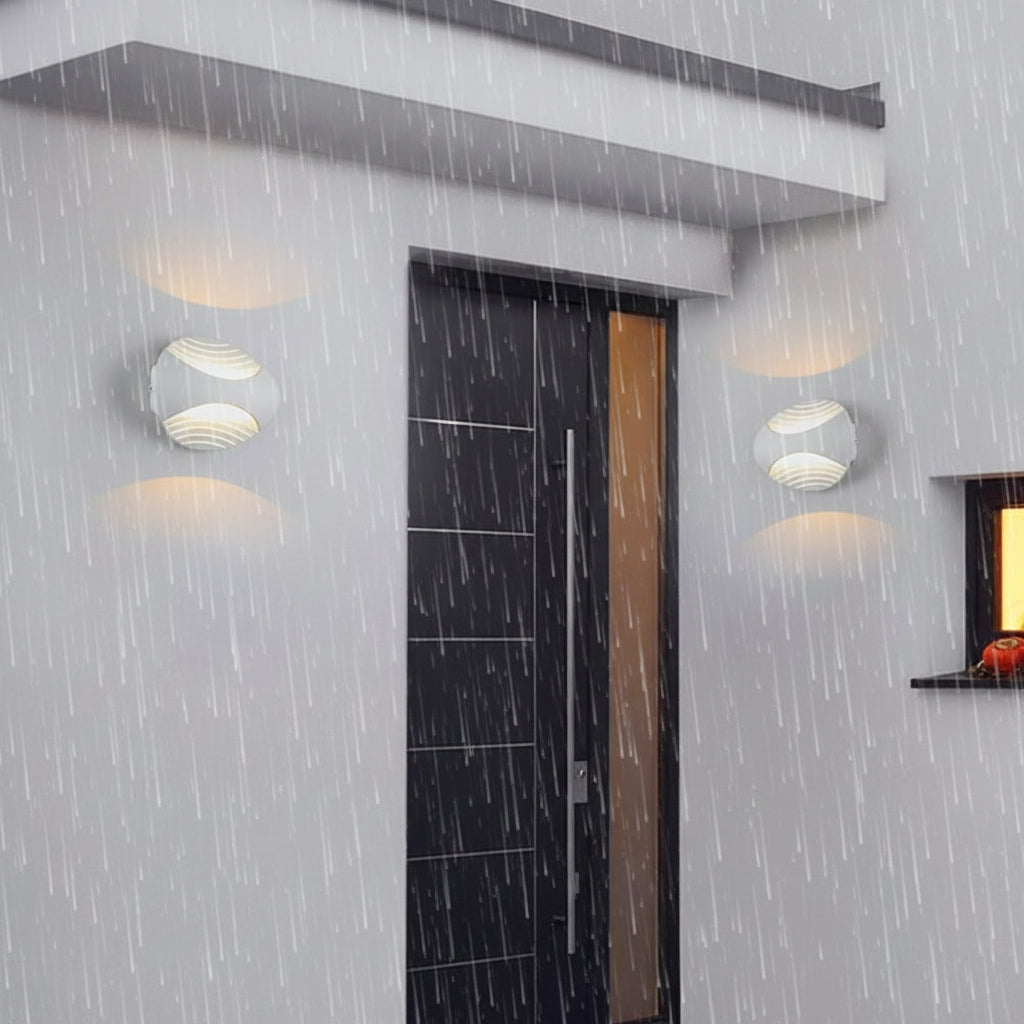 Nordic Outdoor Wall Sconce LED Linear Aluminum White IP65 21cm / 8in - Waterproof | Kalsten
