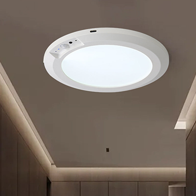 LumiGuard — Instant light security that transforms your darkness into safety | Kalsten